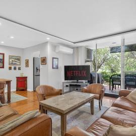 Miranda Comfort Stay Stylish Living with Sauna，位于米兰达的酒店