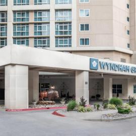 Wyndham Grand Oklahoma City Downtown，位于俄克拉何马城的酒店