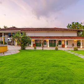 Sunshine Quaters by the Sea Colva