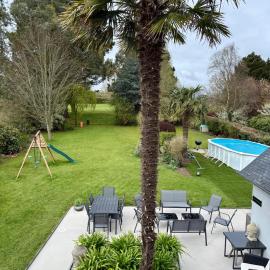 Villa Bretagne 5 chambres doubles 3 SDB，位于普雷兰的酒店