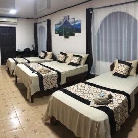 HOTEL DEL RiO