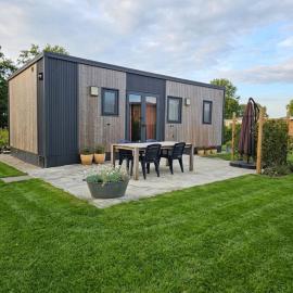 4 Persoons Chalet in het Drents Friese Wold Camping de Reeënwissel，位于Hoogersmilde的酒店