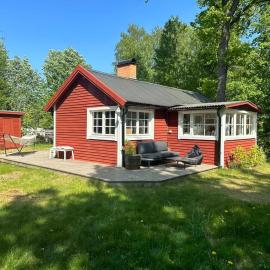 Cozy cottage with terrace, garden & nature