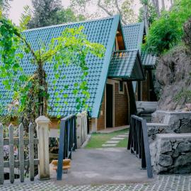 Brilliant View Cottages