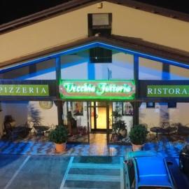 Vecchia fattoria，位于洛雷托的酒店