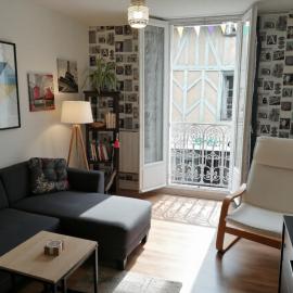 Spacieux T3 lumineux dans quartier historique avec wifi，位于雷东的酒店