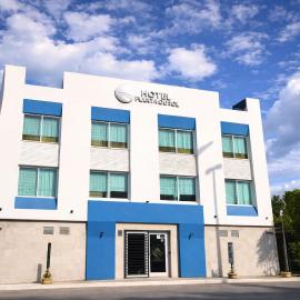 Hotel Puesta del Sol，位于坎佩切的酒店