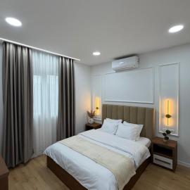 Loris Rooms