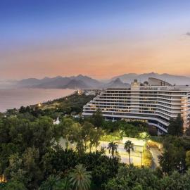 Rixos Downtown Antalya - The Land Of Legends Access，位于安塔利亚的酒店