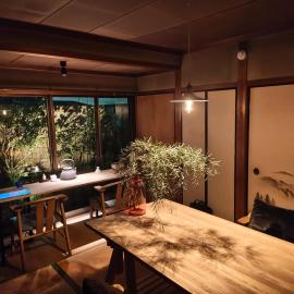 Walkable retro town , Supermarkets nearby,高野口ガッコーチカクのゲストハウス，位于桥本的酒店