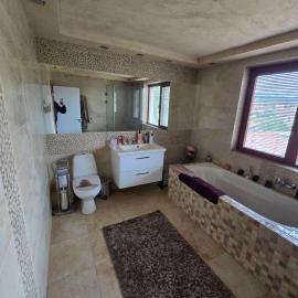 Two bedroom Condo，位于索非亚的酒店
