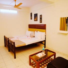 Aruppukottai Nadar Lodge，位于钦奈的酒店