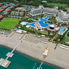 Spice Hotel & Spa - Ultra All Inclusive，位于贝莱克的酒店