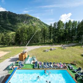 Villages Clubs du Soleil - MONTGENEVRE，位于蒙热内夫尔的酒店