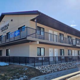 Alberta Beach Inn and Suites，位于Alberta Beach的酒店