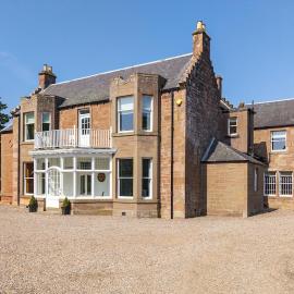 Drumnacree House, Alyth，位于阿利士的酒店
