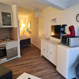 Strandburg Juist Apartment 208 - Schwimmbad und Sauna kostenfrei，位于于斯德的酒店