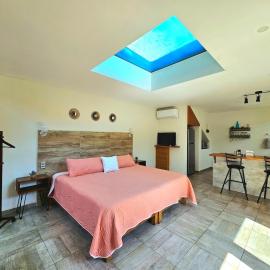 Bungalow Romántico con Jacuzzi Privado y Terraza con Vista，位于休特佩克的酒店