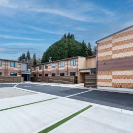 ユトリアリゾート飛騨高山 Yutoria Resort Hida Takayama,位于高山的酒店