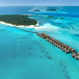 Adaaran Select Huduran Fushi - Free Dine around Premium All Inclusive 24 hours - 30 mins by Speedboat，位于Hudhuranfushi的酒店