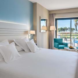 Barceló Costa Ballena Golf & Spa，位于科斯塔巴伦娜的酒店