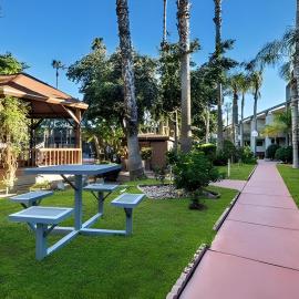 SureStay by Best Western Bakersfield Central，位于贝克斯菲尔德的酒店
