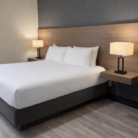 SureStay by Best Western Whitecourt,位于怀特考特的酒店
