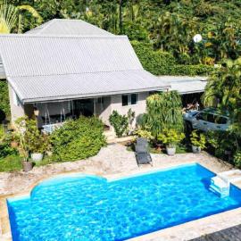 Le fare Matahiti - bungalow tout confort - climatisation，位于Paea的酒店