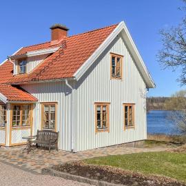 Stunning Home In Kulltorp With Sauna，位于Kulltorp的酒店