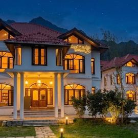 Royal Mansion by Fishpond hospitality Services Private Limited