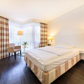 relexa hotel Schatten Stuttgart，位于斯图加特的酒店
