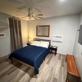Germantown Inn & Lounge，位于赫曼的酒店