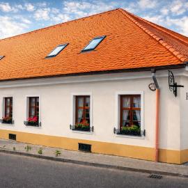 Hotel Sebastian u Hoffera，位于莫德拉的酒店