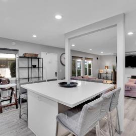 Family 4BR Home 15 min to Disneyland & Beach，位于塔斯廷的酒店