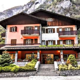 Hotel Ristorante Sasso Remenno