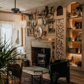 The Henderson Catskills - Luxury Victorian Estate，位于Hankins的酒店
