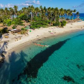 Camp Laya Daracoton Island，位于爱妮岛的酒店