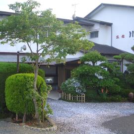Ryokan Kawakyu Retro & Private Hot Spring，位于指宿市的酒店