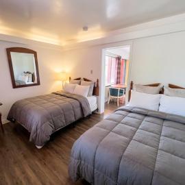 Persepolis Inn，位于尼亚加拉瀑布的酒店