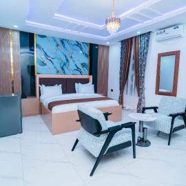 VHS Vinchee Suites II