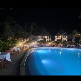 Ngalawa Beach Village，位于乌罗阿的酒店