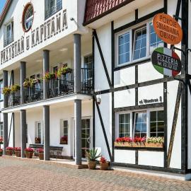 Przystań u Kapitana,位于乌斯特卡的酒店
