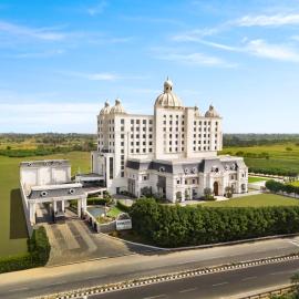 Eternity Kanpur - IHCL SeleQtions,位于坎普尔的酒店