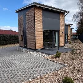 Tiny House 4 Haffblick，位于弗里斯特的酒店