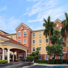 Best Western Plus Miami-Doral/Dolphin Mall,位于迈阿密的酒店