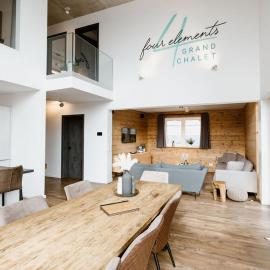 FourElements Grand Chalet，位于布兰肯堡的酒店