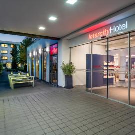 IntercityHotel Frankfurt Airport Terminal 3，位于美因河畔法兰克福的酒店