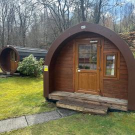 By The Way Campsite, Posh Pod Lochy，位于泰恩德拉姆的酒店