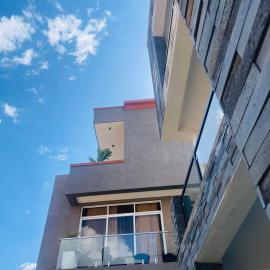 Kigali Sky Light Homes，位于基加利的酒店