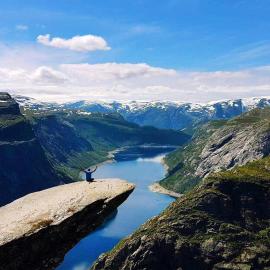 Skånevik Fjordhotel，位于Skånevik的酒店